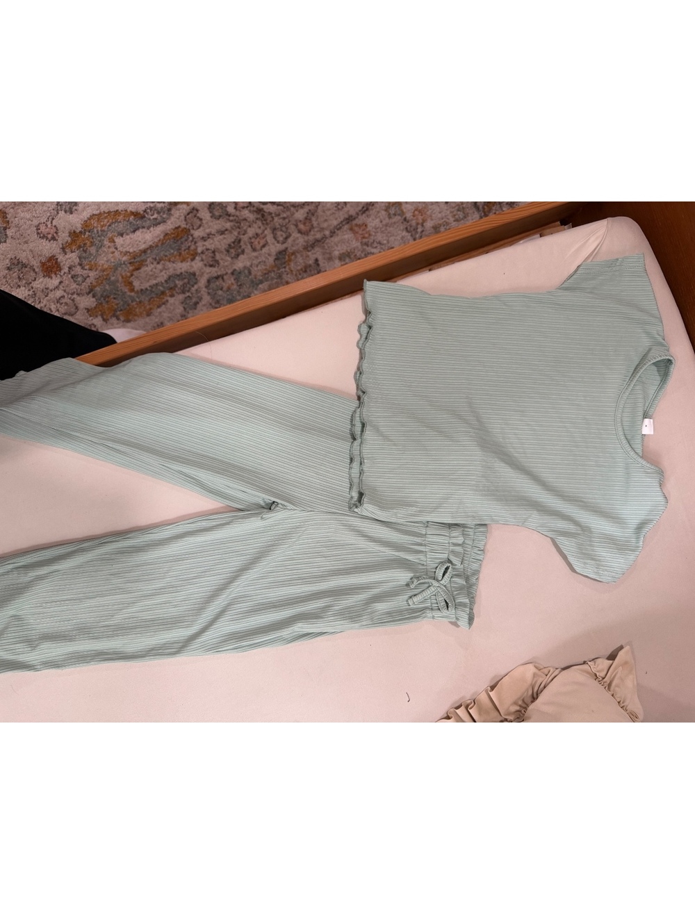 KIDS GIRLS SHEIN Light Green Ribbed Two-Piece Lounge Set, Size Large